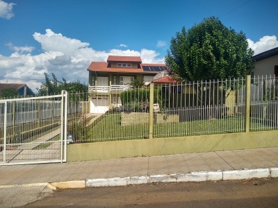 Casa de alvenaria Bairro Canabarro - Teutônia/RS